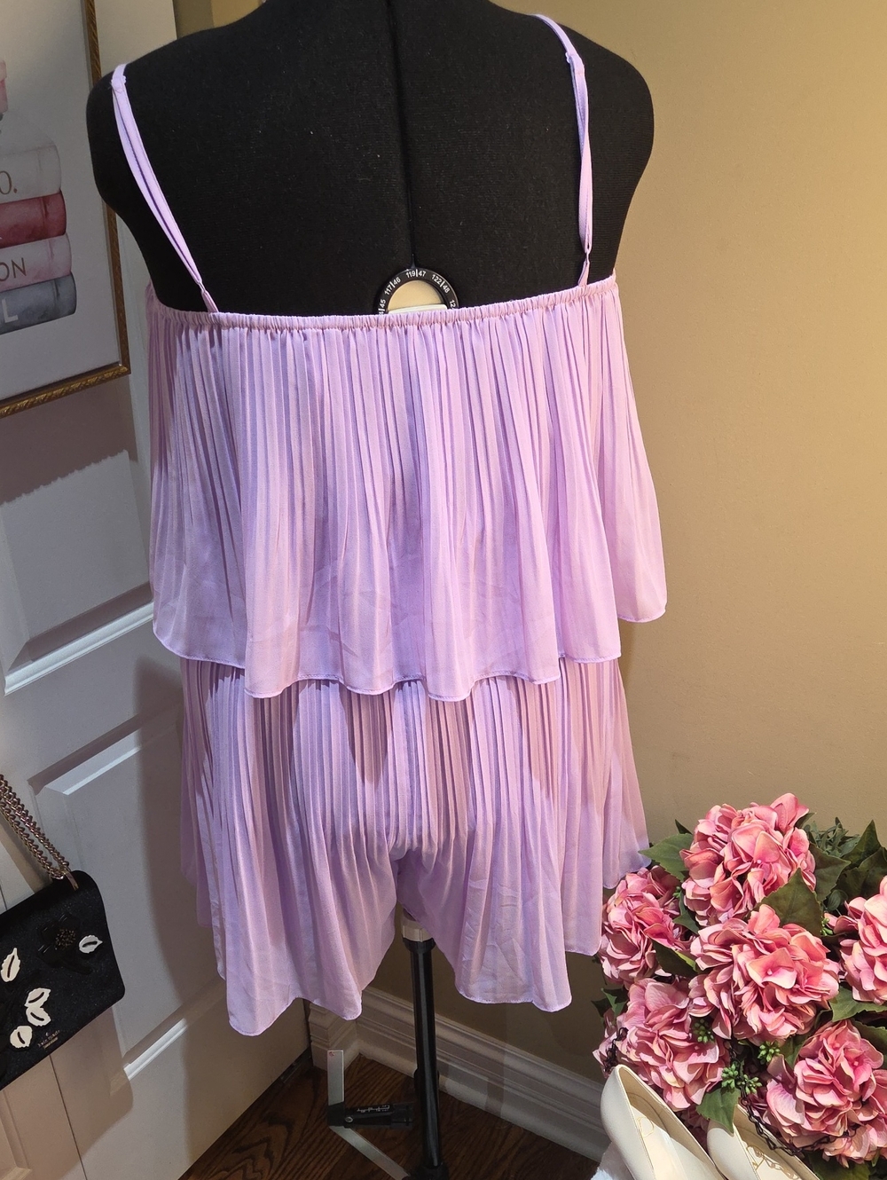 Nwot XL Exlura  Lavender Pleated Romper - Lightweight Spaghetti-Strap Jumpsuit - Picture 11 of 15